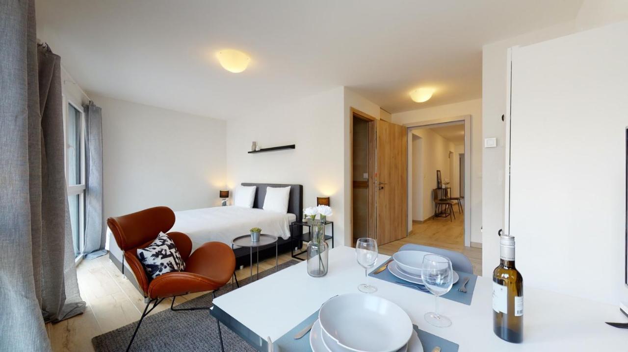 Furnished Apartments&Studios - Swiss Resort Aigle Exterior foto